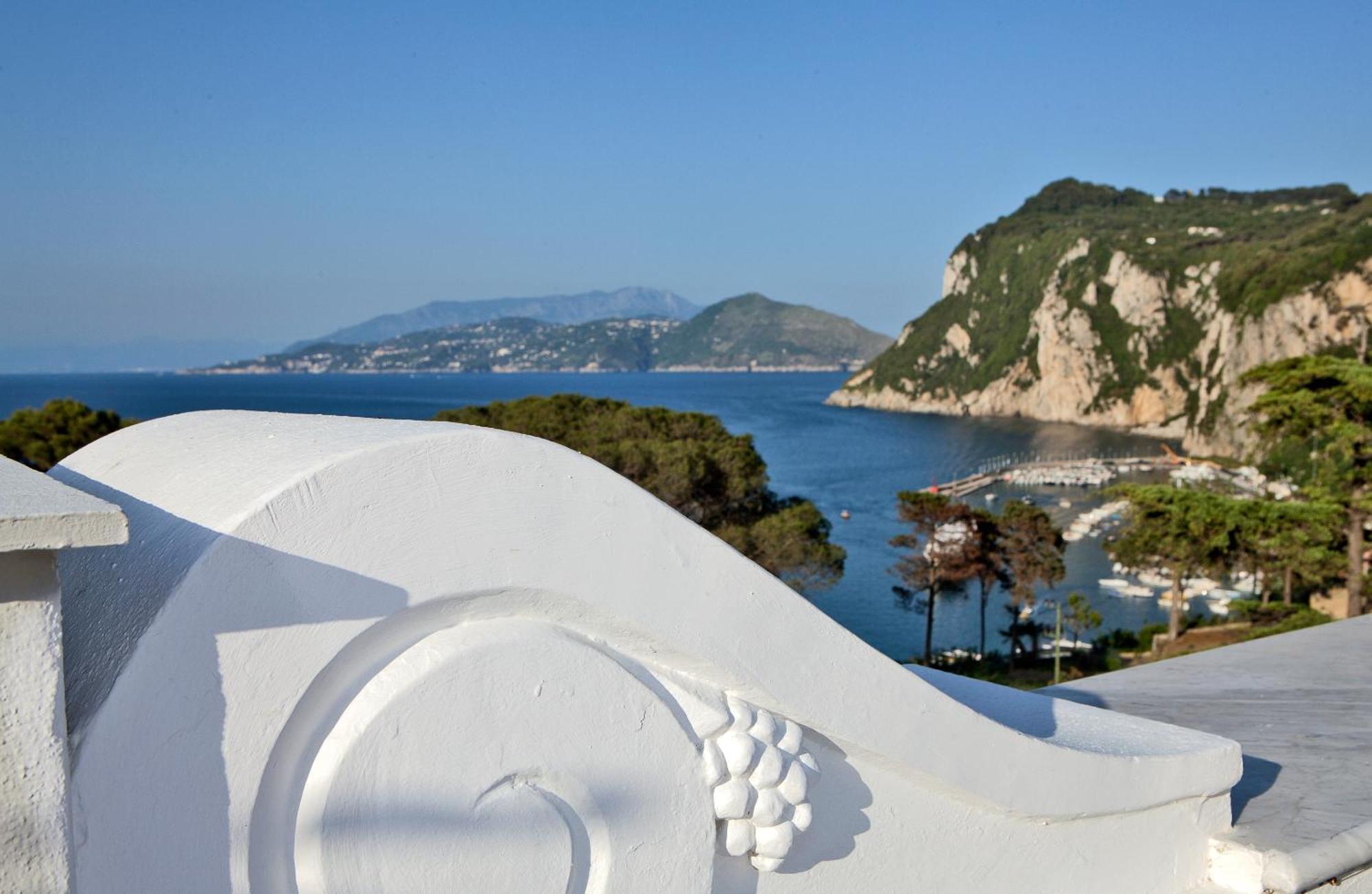Luxury Villa Excelsior Parco Capri Bagian luar foto