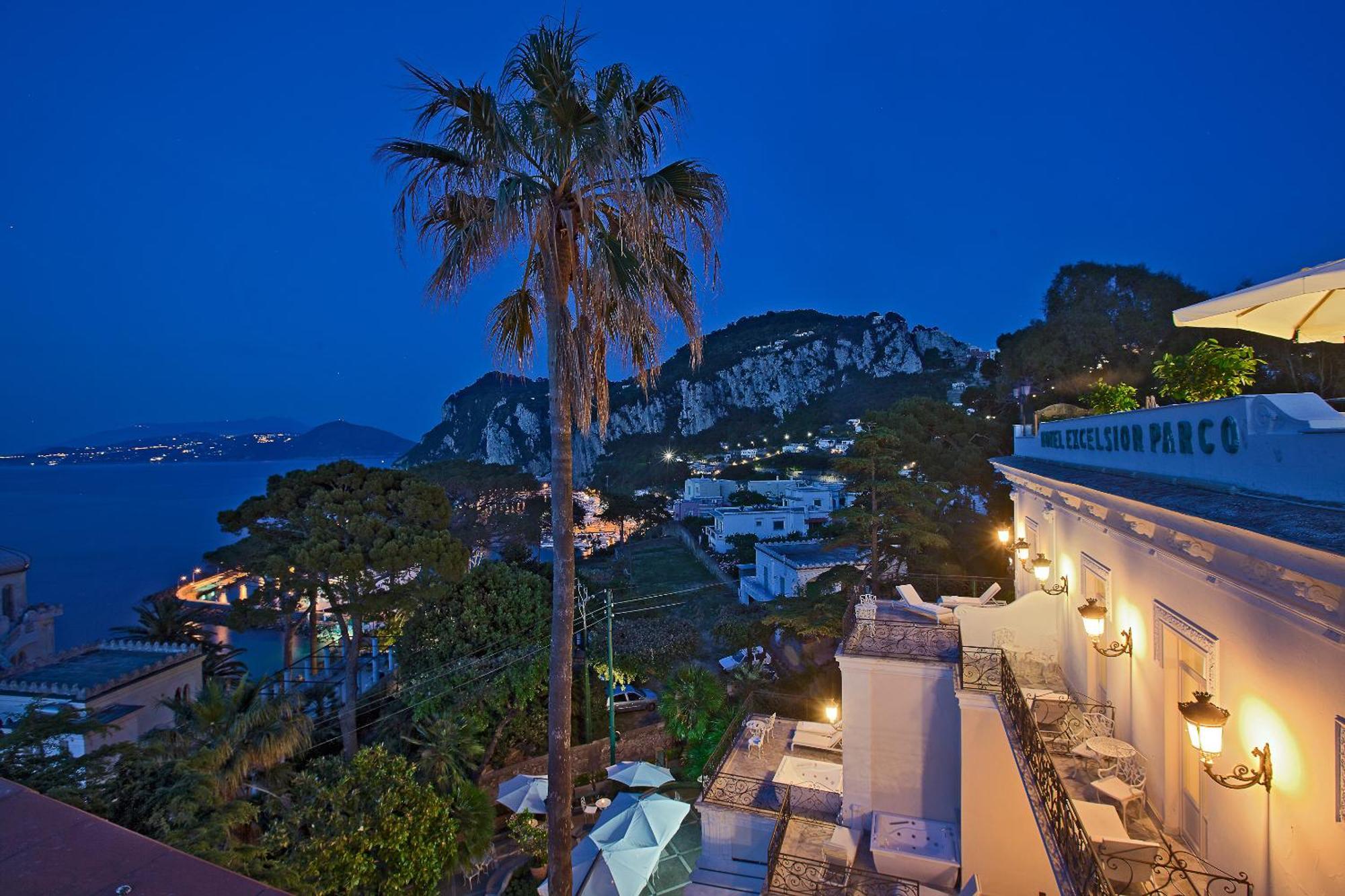 Luxury Villa Excelsior Parco Capri Bagian luar foto