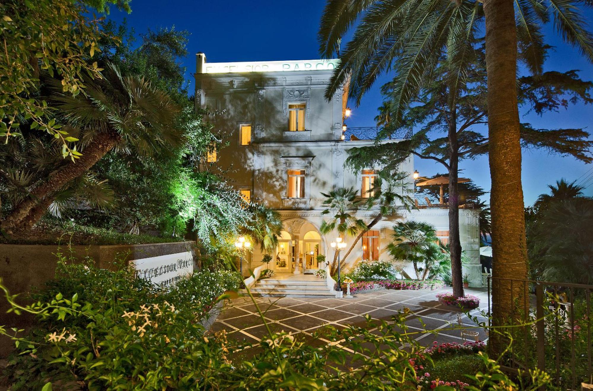 Luxury Villa Excelsior Parco Capri Bagian luar foto