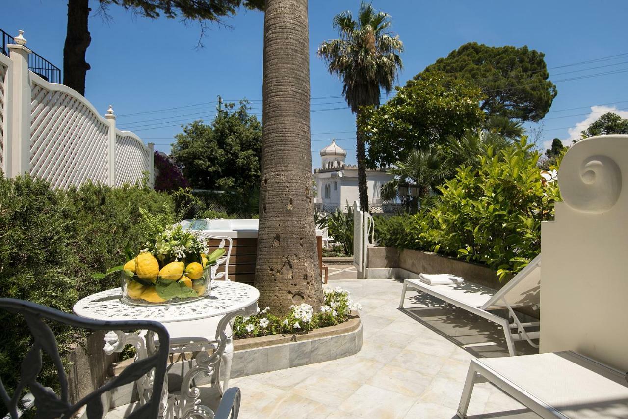 Luxury Villa Excelsior Parco Capri Bagian luar foto